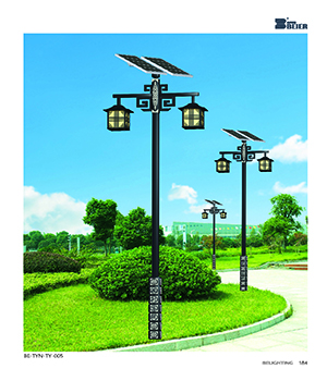 太阳能仿古路灯